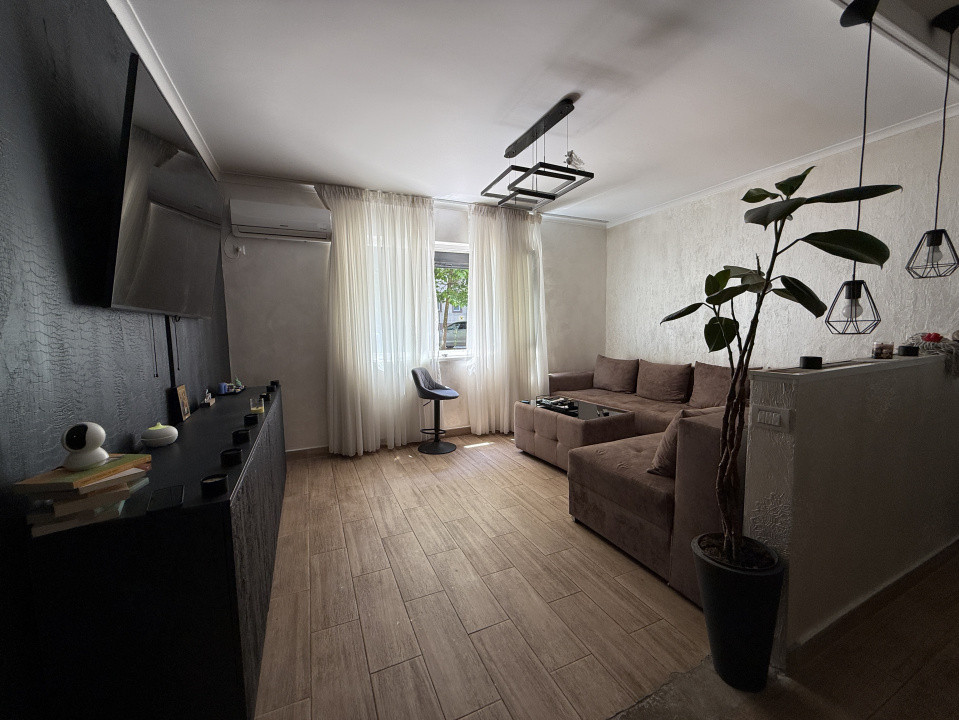 Apartament 3 camere renovat complet – Militari Residence, Str. Tineretului