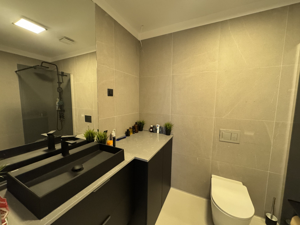 Apartament de lux  decomandat cu 2 camere  în Pipera 