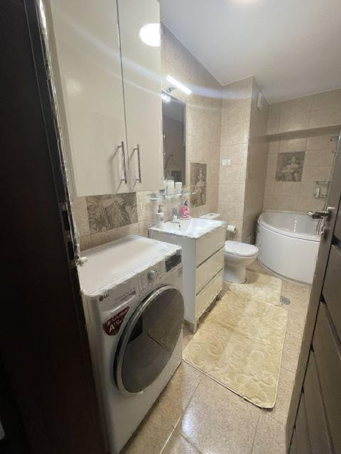 De închiriat | Apartament 2 camere | Bulevardul Decebal | 66 mp | Mobilat 