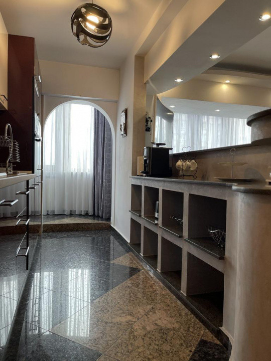 De închiriat | Apartament 2 camere | Bulevardul Decebal | 66 mp | Mobilat 