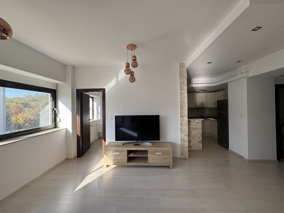 Apartament decomandat cu 3 camere  in  Voluntari 