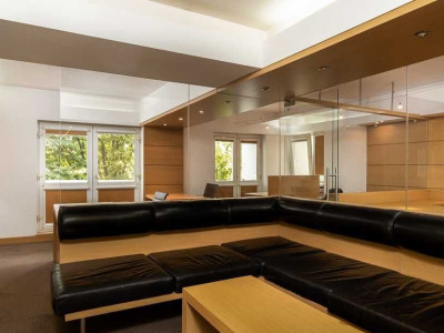 Apartament 5 camere- ultracentral, amenajat pentru birou, zona - Unirii Fantani