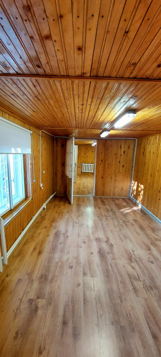 de inchiriat vila cu 6 camere  in Stefan cel Mare, centrala proprie, LP, curte