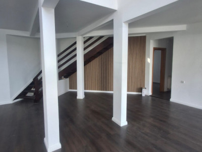 Casa spațioasă cu 3 dormitoare în Pipera 