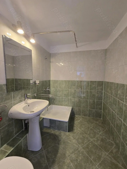 de inchiriat apartament decomandat cu 2 camere  in Aviatiei 