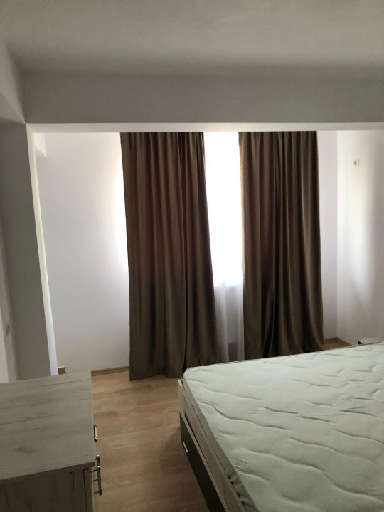 Casa cu 4 camere de inchiriat in Bragadiru 