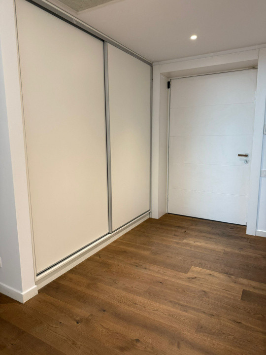 Vilă cu 5 dormitoare în Complex Columbus