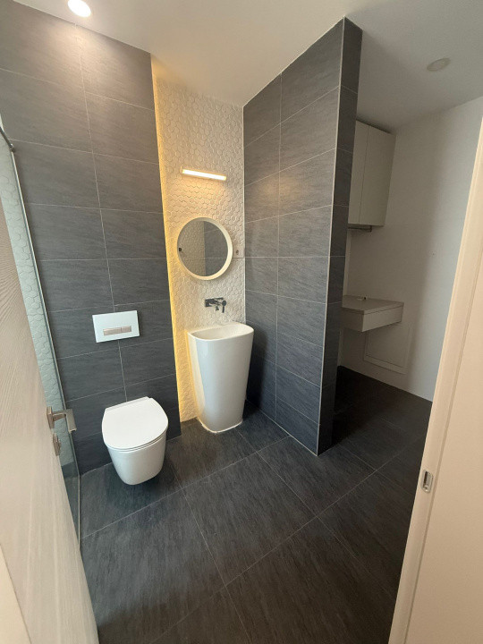 Vilă cu 5 dormitoare în Complex Columbus