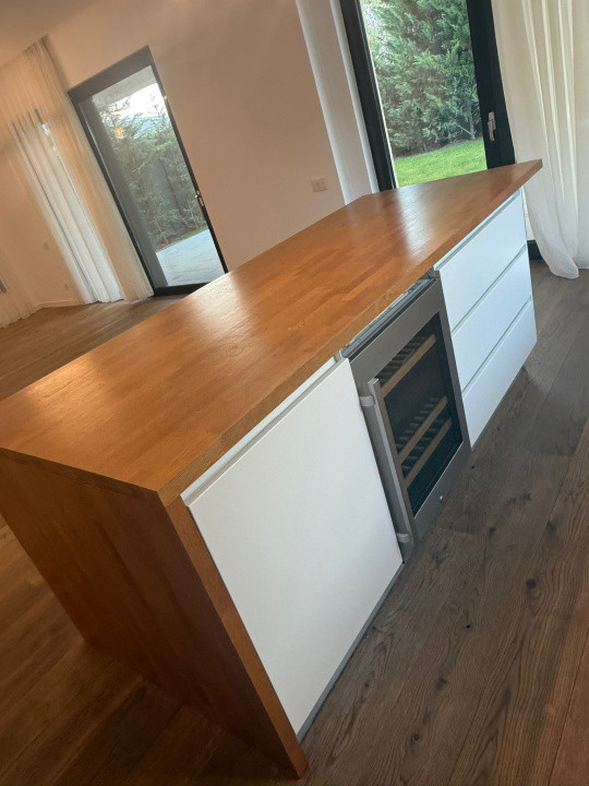 Vilă cu 5 dormitoare în Complex Columbus