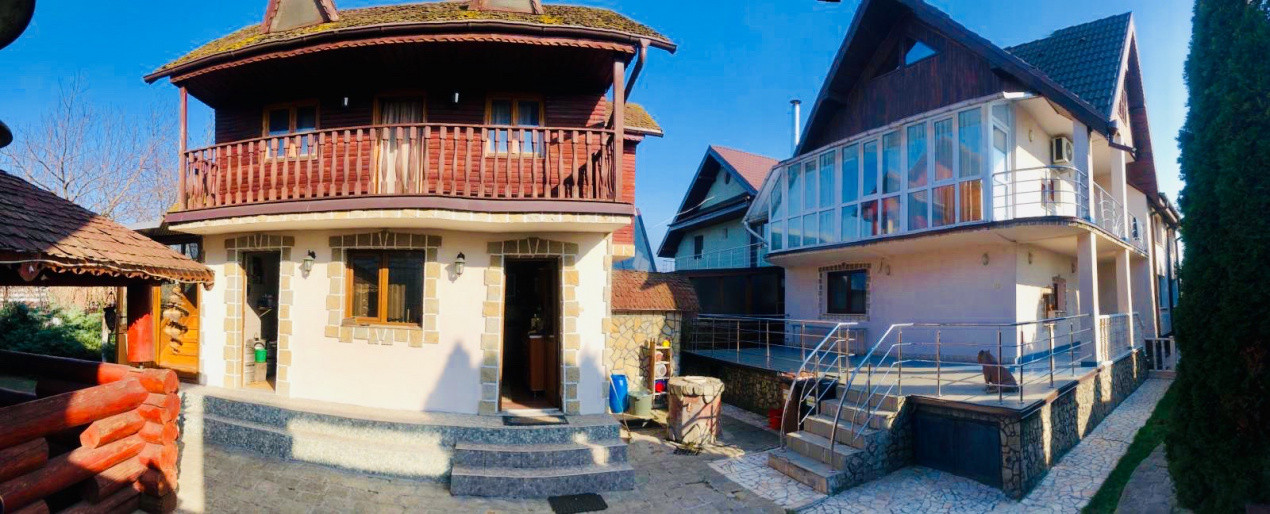 Casă spațioasă de vânzare în Roman cartier Nicolae Bălcescu, 350 mp, teren 12