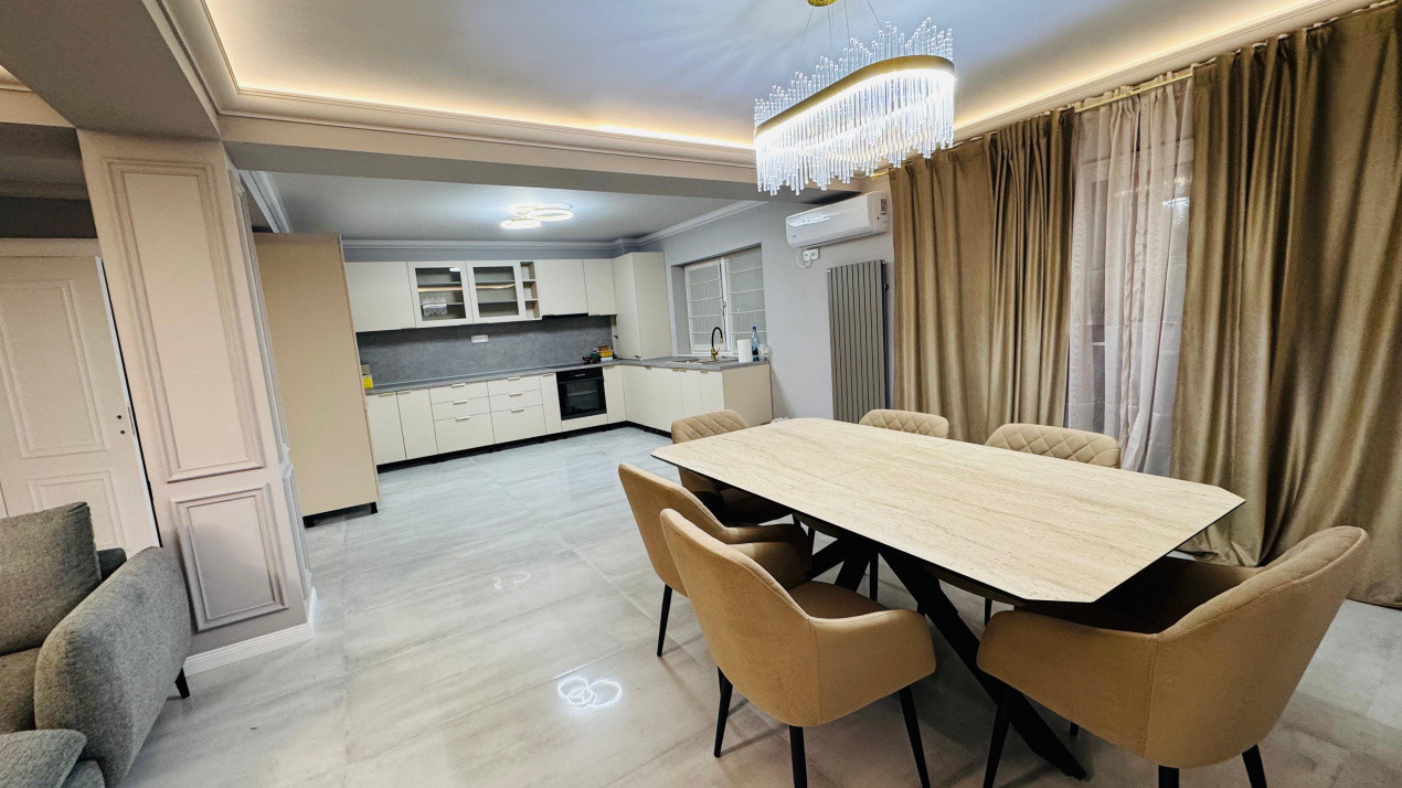 Casa de vis cu interioare sofisticate și atmosferă de lux, Pipera