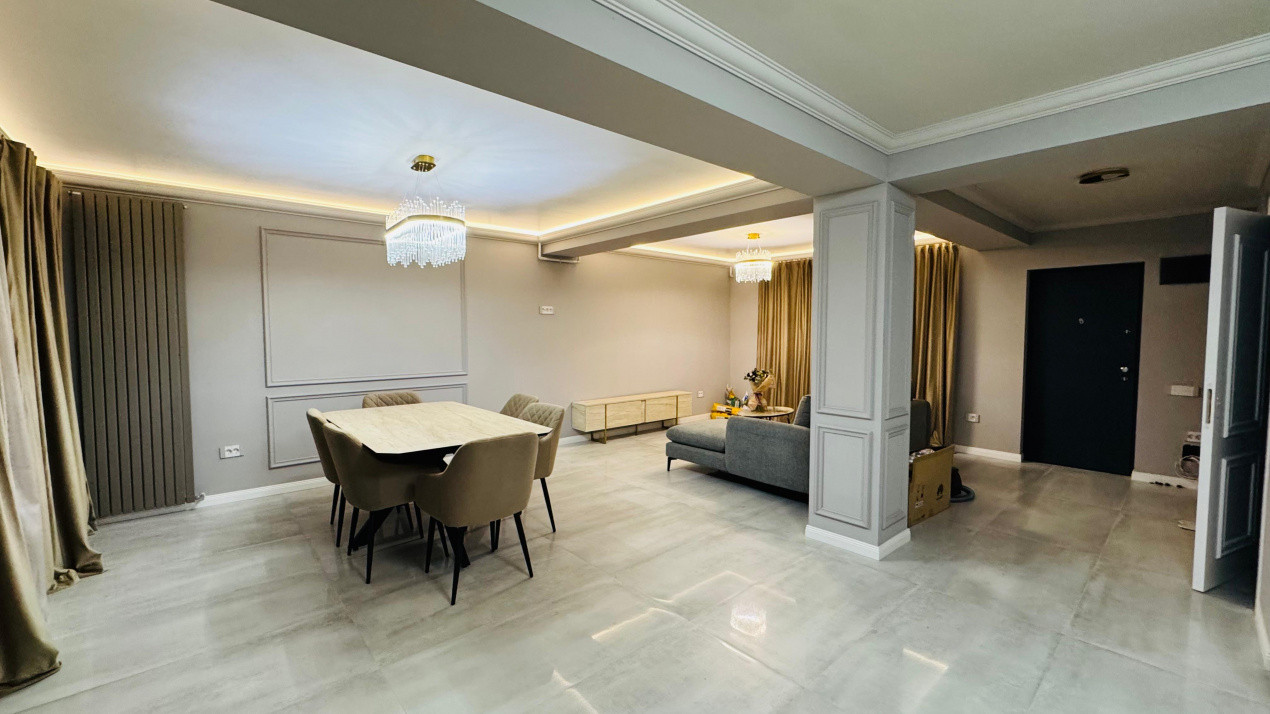 Casa de vis cu interioare sofisticate și atmosferă de lux, Pipera