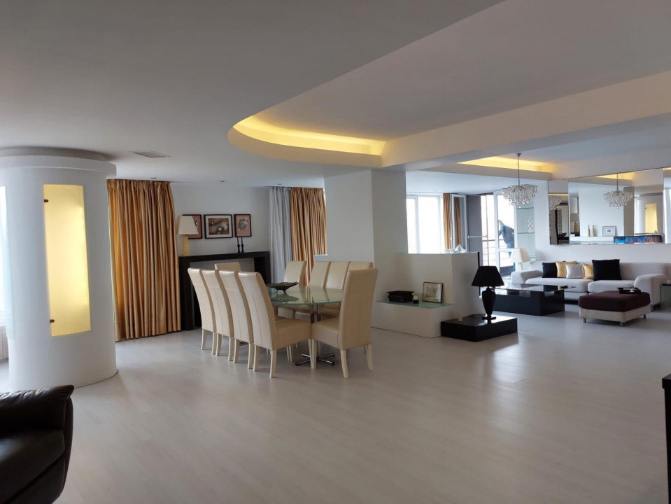 Apartament de lux cu 4 camere Herăstrău
