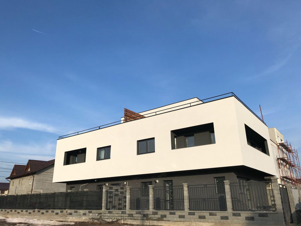 Casa cu 4 camere si curte de inchiriat in Bragadiru