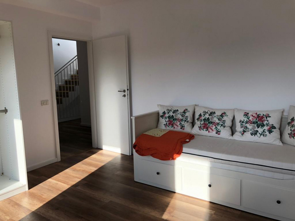 Casa cu 4 camere si curte de inchiriat in Bragadiru