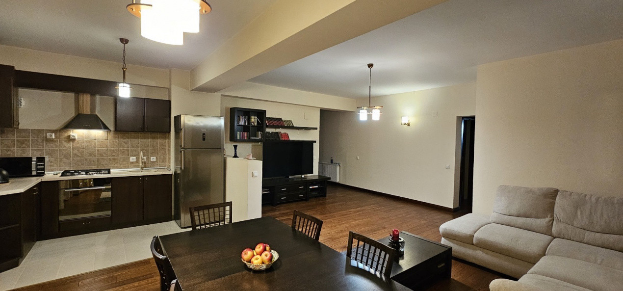 Apartament cu 3 camere în Pipera