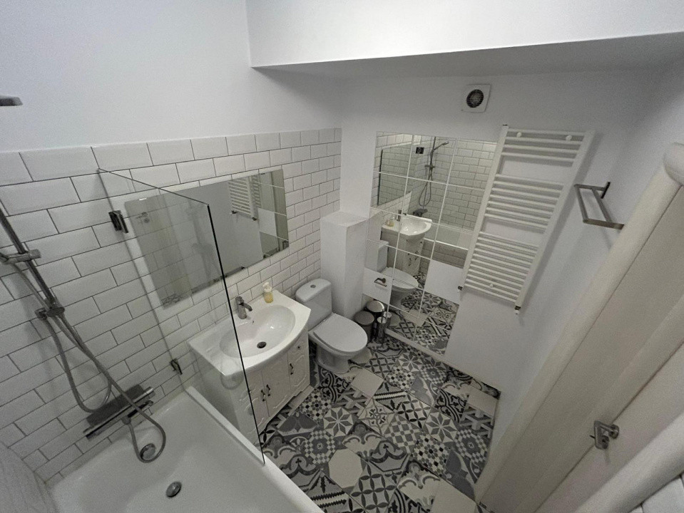 Apartament de inchiriat 3 camere l Pipera, rond OMV 