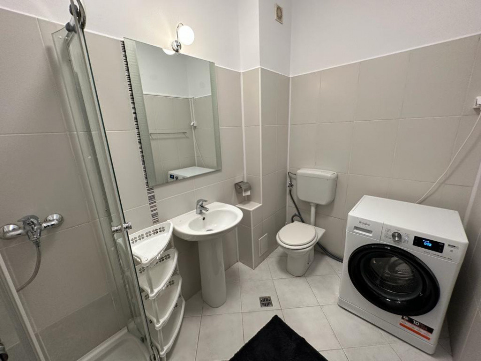Apartament 3 camere | Mănăstirea Cașin | Zonă de prestigiu