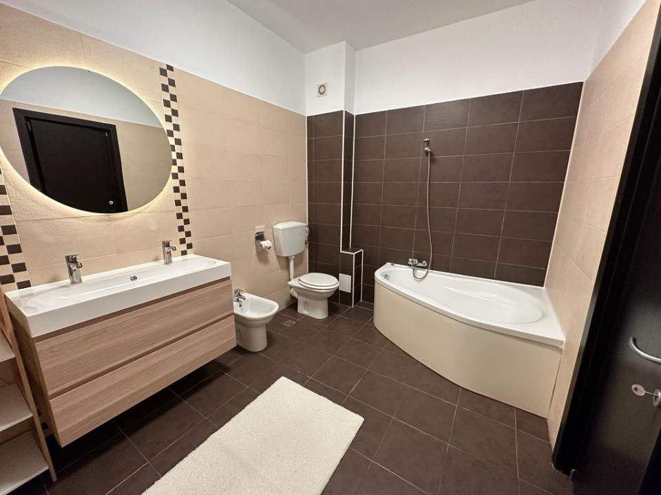 Apartament 3 camere | Mănăstirea Cașin | Zonă de prestigiu