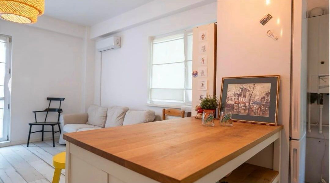 De inchiriat Apartament 3 camere, Dobroesti zona rezidentiala