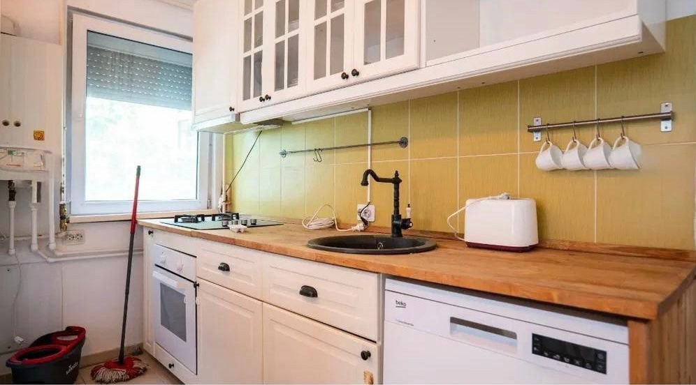 De inchiriat Apartament 3 camere, Dobroesti zona rezidentiala