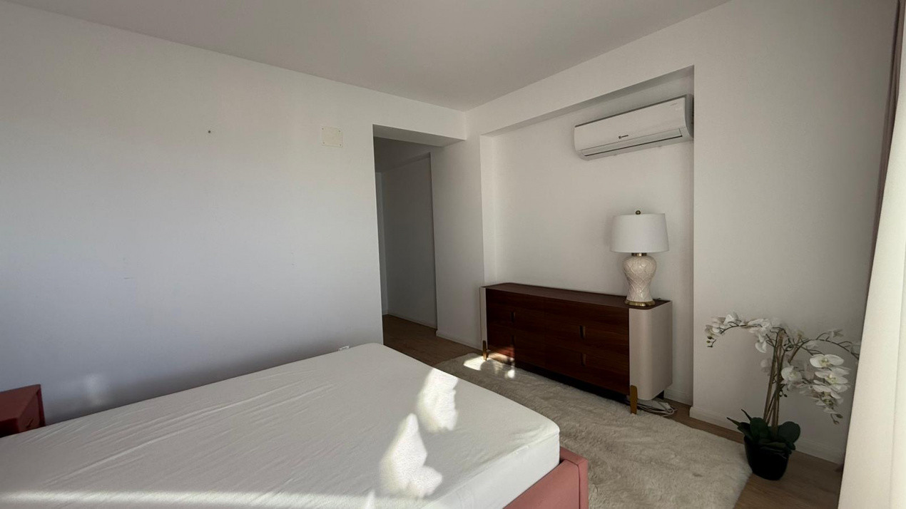 Apartament de lux cu 4 camere, Pipera 