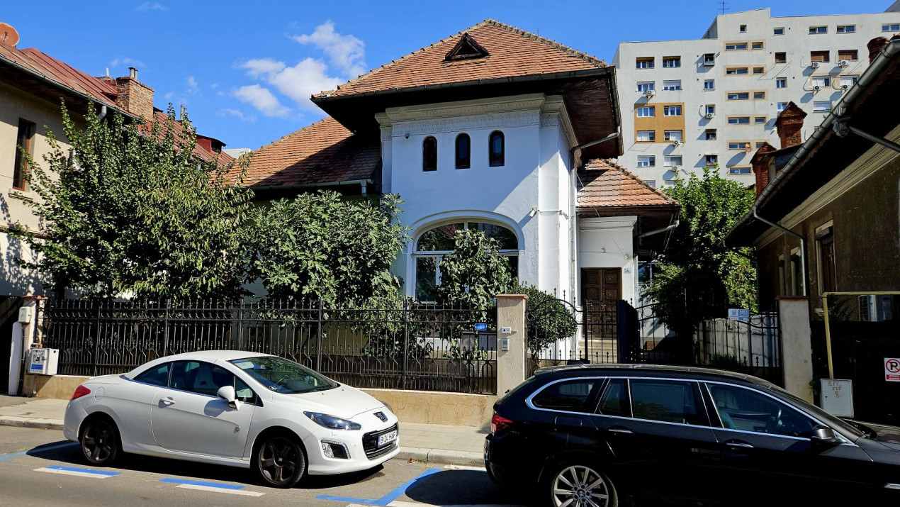 Casă spațioasă de vânzare în Dorobanți, București