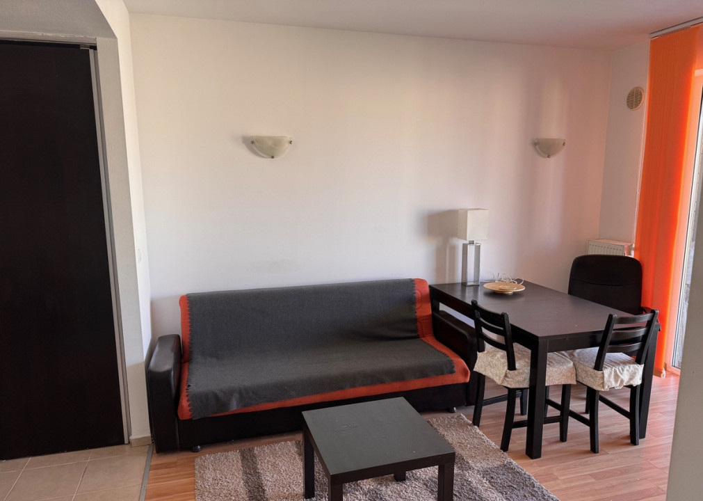 Apartament semidecomandat cu 2 camere, in Colentina