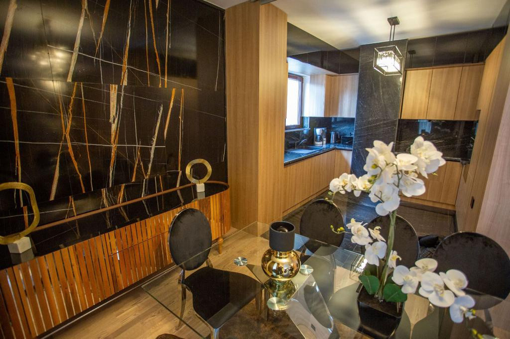 De închiriat | Apartament 4 camere de lux cu loc de parcare Herăstrău – Nordului