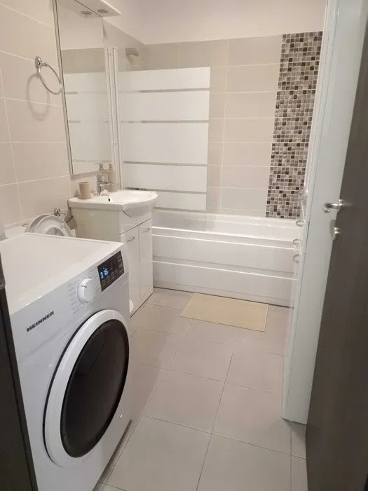 Apartament 3 camere Titan