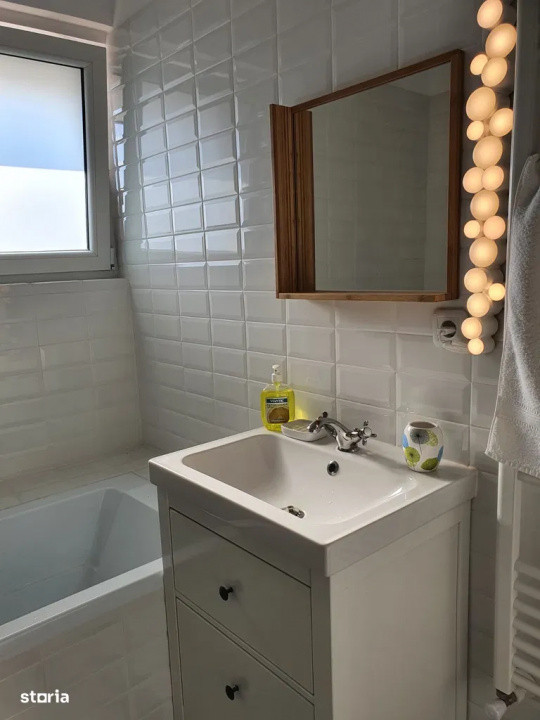 Apartament de inchiriat 3 camere, parcare inclusa l Otopeni 