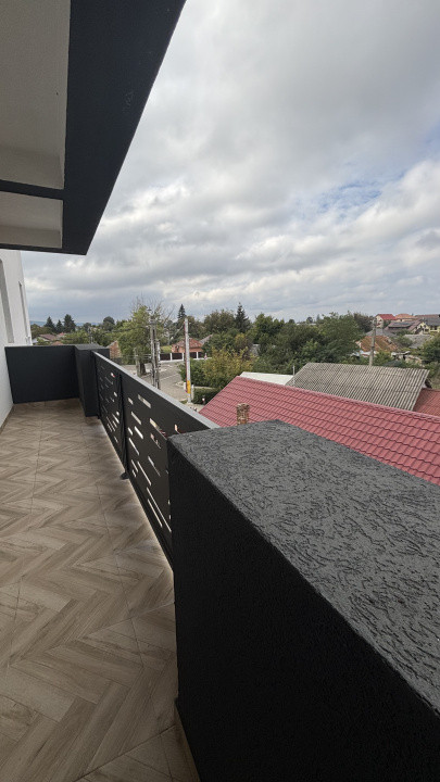 Apartamente și spațiu comercial pachet investițional disponibil