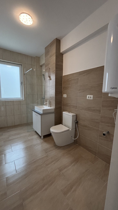 Apartamente și spațiu comercial pachet investițional disponibil