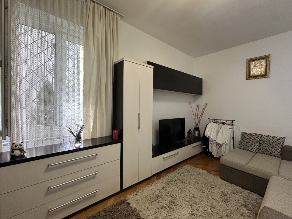 Apartament 3 camere | Barbu Văcărescu 