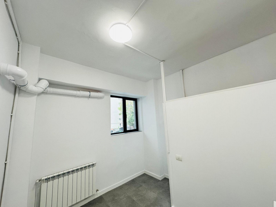 Spatiu comercial stradal de vanzare, 120mp, zona - Decebal