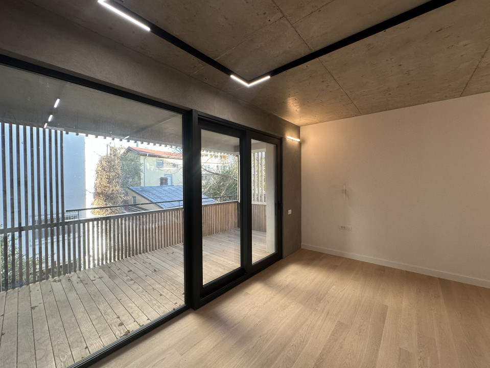 Duplex LUX in bloc boutique cu curte proprie | Dorobanți