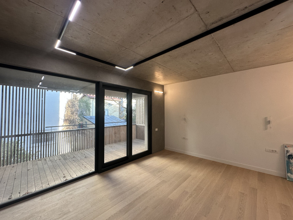 Duplex LUX in bloc boutique cu curte proprie | Dorobanți