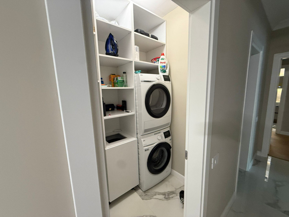 Apartament de vânzare cu 3 camere în Pipera 