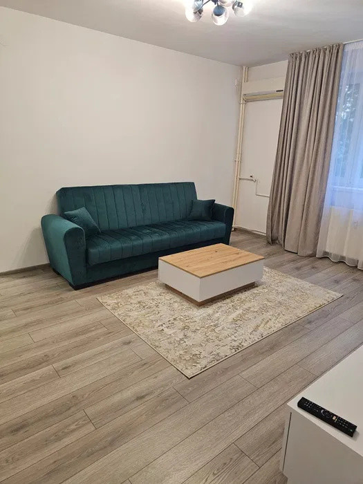 Apartament 3 camere Campia Libertatii
