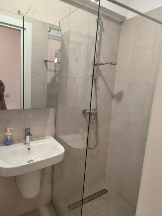 De inchiriat Apartament 3 camere- Bucurestii Noi