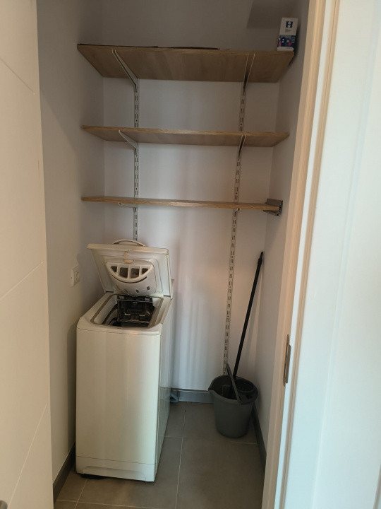 De inchiriat Apartament 3 camere- Bucurestii Noi