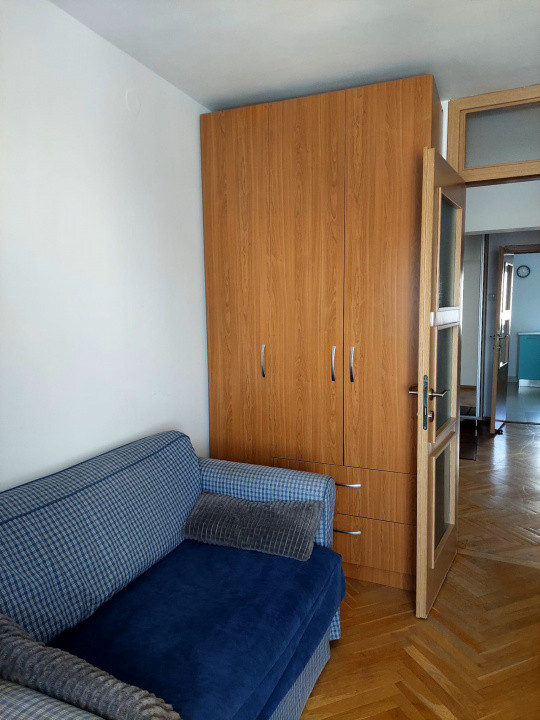 De închiriat | Apartament 4 camere | Tei | Mobilat complet