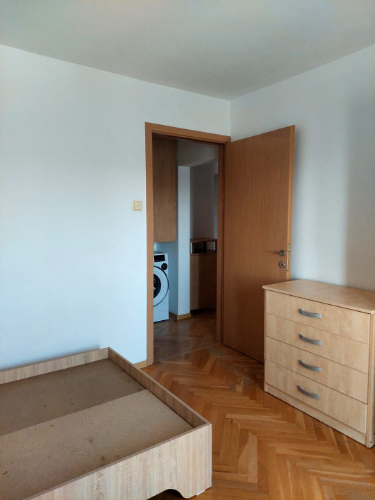 De închiriat | Apartament 4 camere | Tei | Mobilat complet