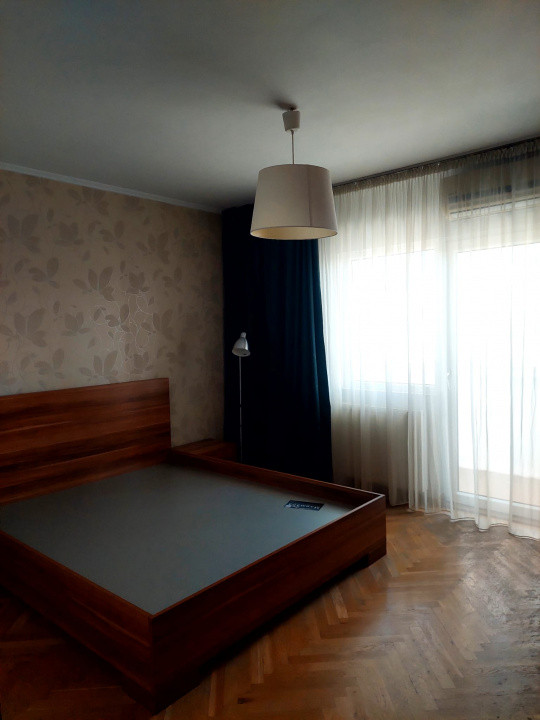 De închiriat | Apartament 4 camere | Tei | Mobilat complet