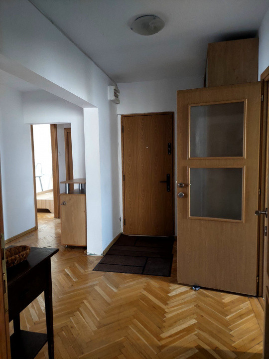 De închiriat | Apartament 4 camere | Tei | Mobilat complet