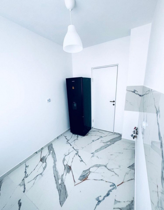 De vanzare, apartament 3 camere, 69mp, zona - Titan