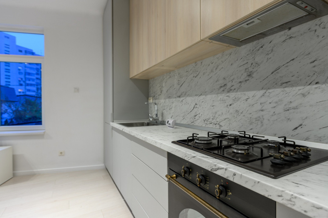 Ap. 2 cam , metrou Obor 3 minute, vila interbelica renovata 2020, centrala prop.