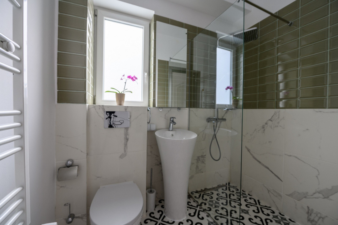 Ap. 2 cam , metrou Obor 3 minute, vila interbelica renovata 2020, centrala prop.