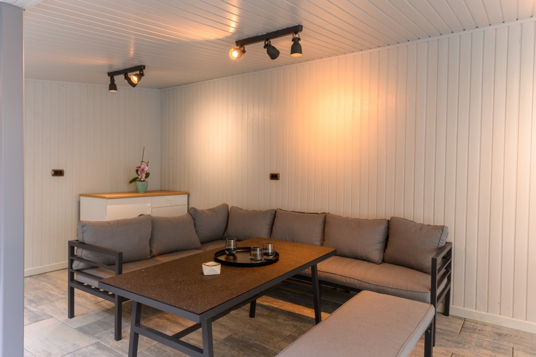 Ap. 2 cam , metrou Obor 3 minute, vila interbelica renovata 2020, centrala prop.