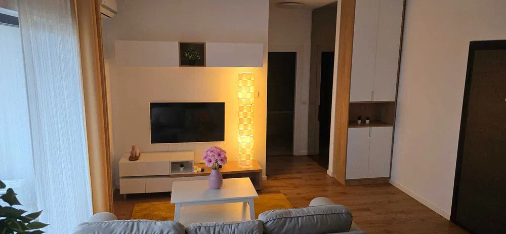 Inchiriere ap 2 camere- TUNARI + parcare